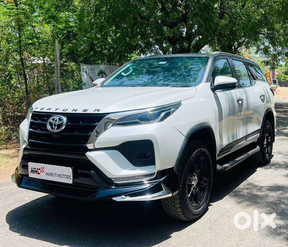 Toyota Fortuner Leader Edition (at), 2025, Diesel