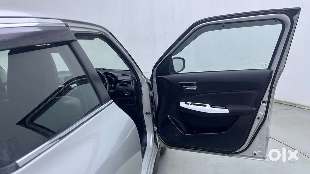 Maruti Suzuki Swift Zxi Plus, 2023, Petrol