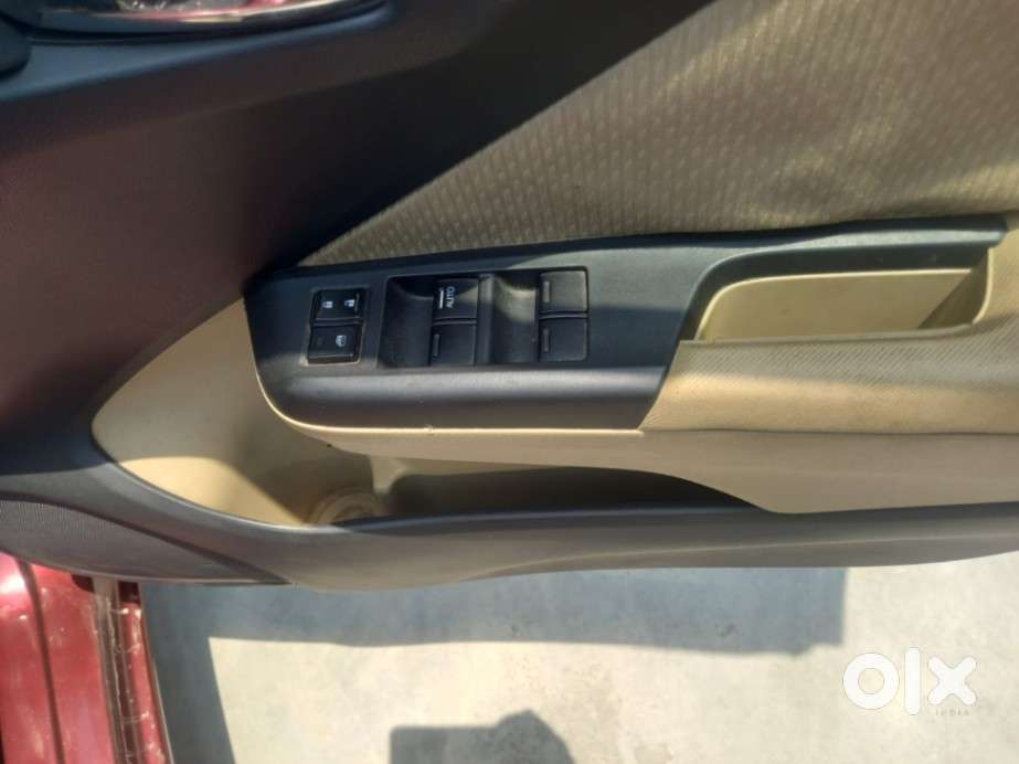 Honda City I-vtec V, 2018, Petrol