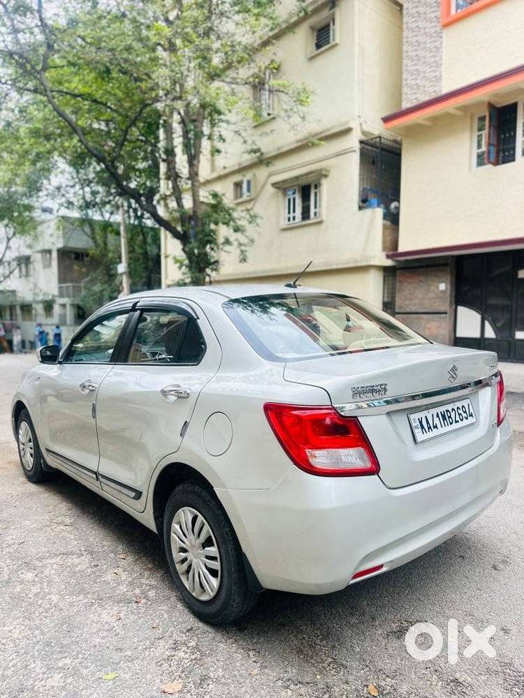Maruti Suzuki Dzire 1.2 Vxi, 2017, Petrol