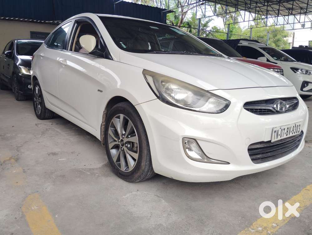 Hyundai Fluidic Verna 1.6 Vtvt Sx, 2013, Petrol