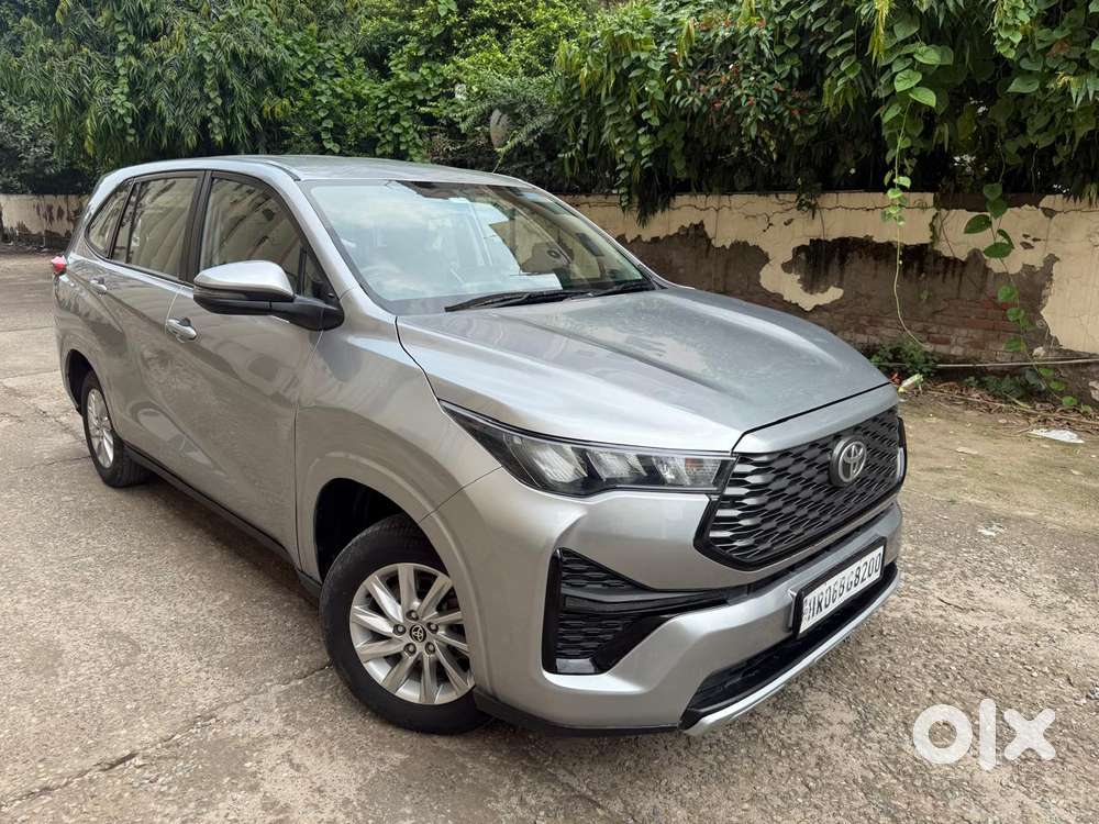 Toyota Innova Hycross 2.0 Gx 8 Str, 2024, Petrol