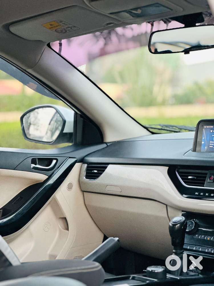 Tata Nexon Xz Plus (hs), 2023, Diesel