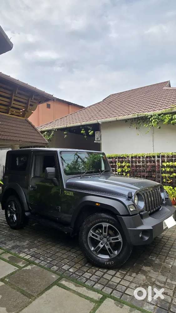 Mahindra Thar Lx 2025 Diesel Mt 3 Door