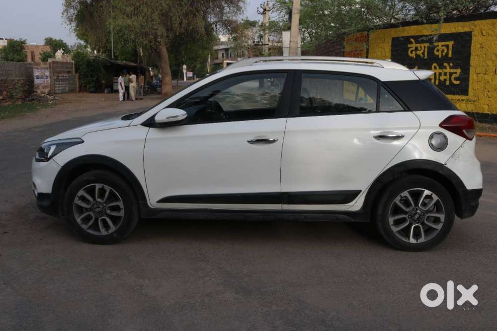Hyundai I20 Active Sx Petrol, 2019, Cng & Hybrids