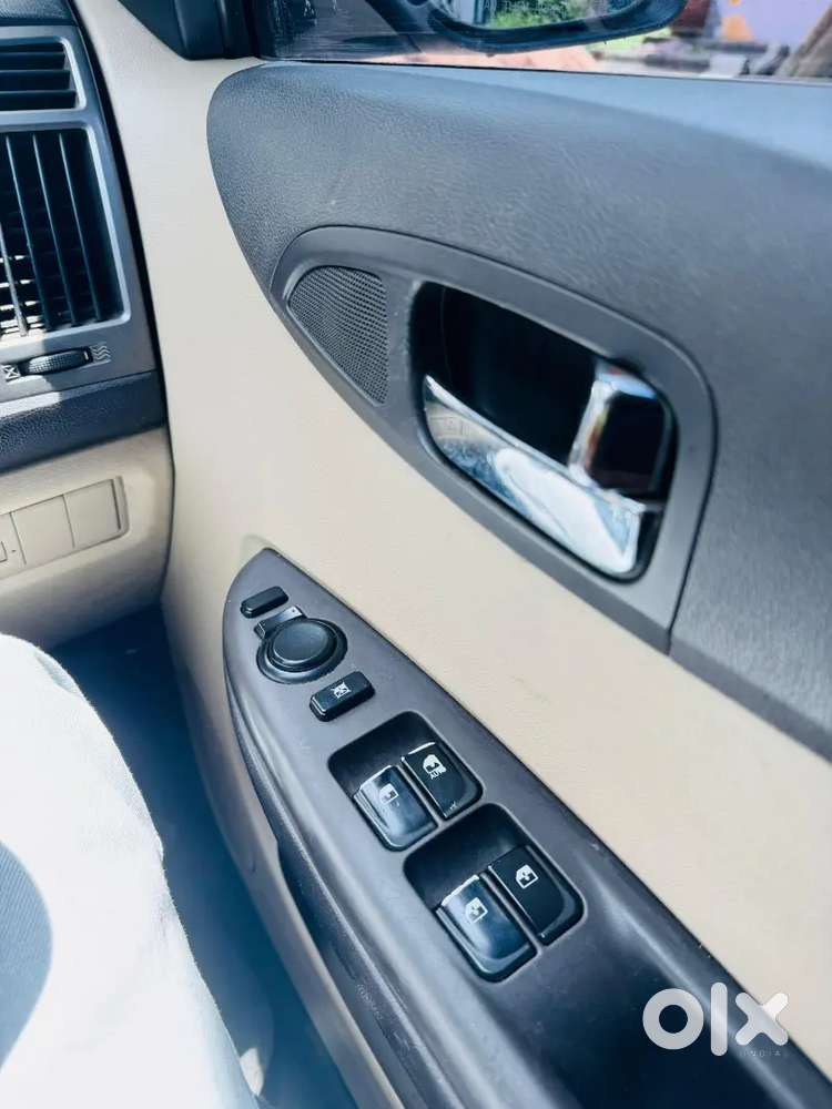 Hyundai I20 Sportz 2012