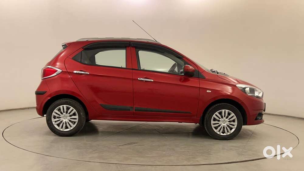 Tata Tiago 1.2 Revotron Xt, 2018, Petrol