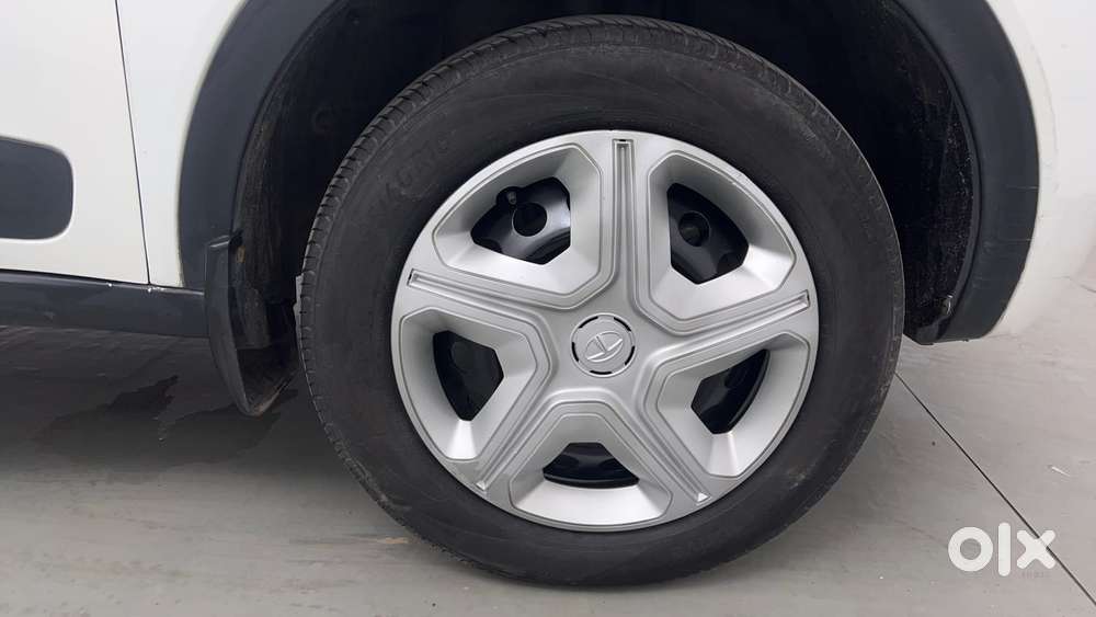 Tata Nexon 1.2 Revotron Xm, 2019, Petrol