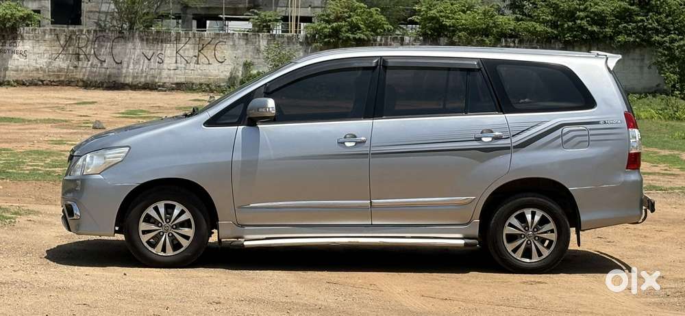 Toyota Innova 2.5 V 7 Str, 2015, Diesel