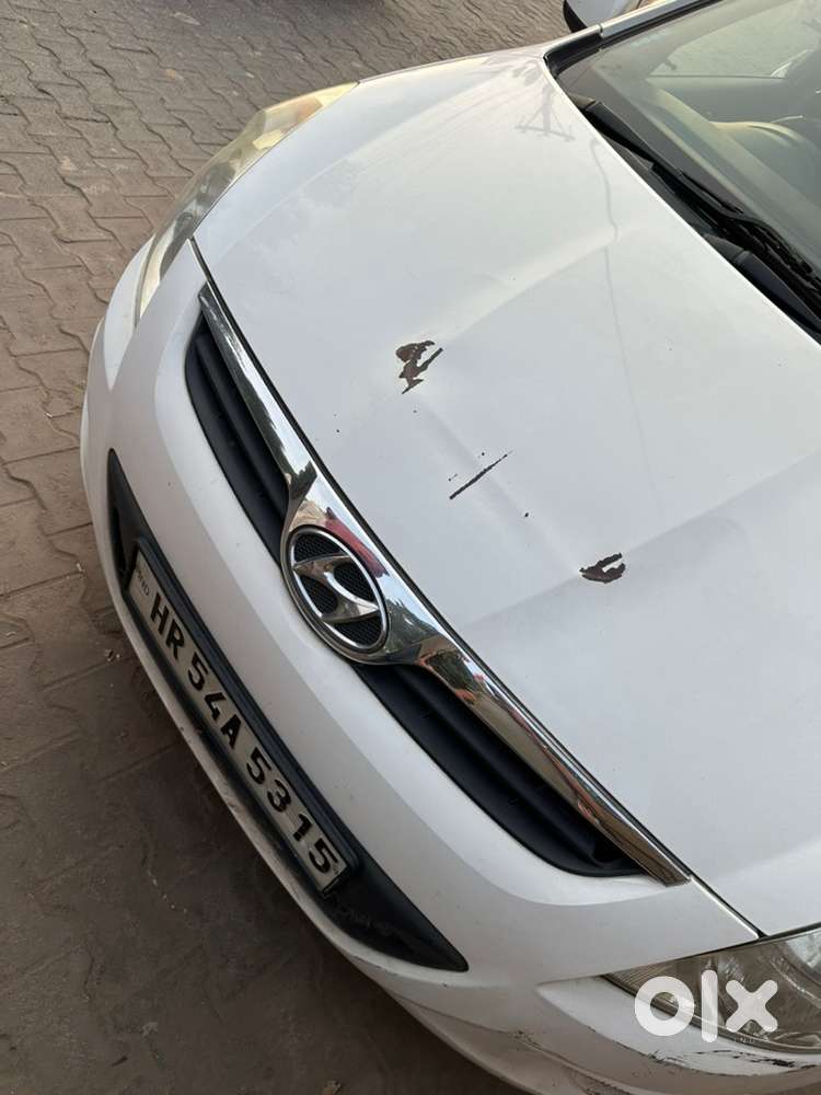 Hyundai I20 Asta Petrol 2011