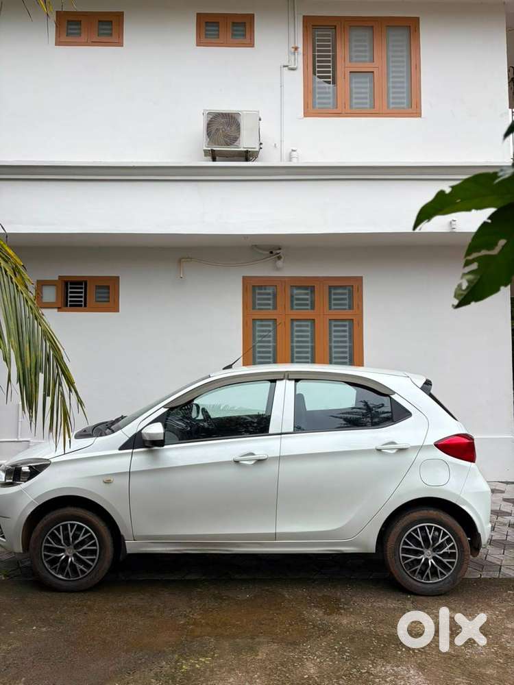 Tata Tiago Petrol 2018 Automatic