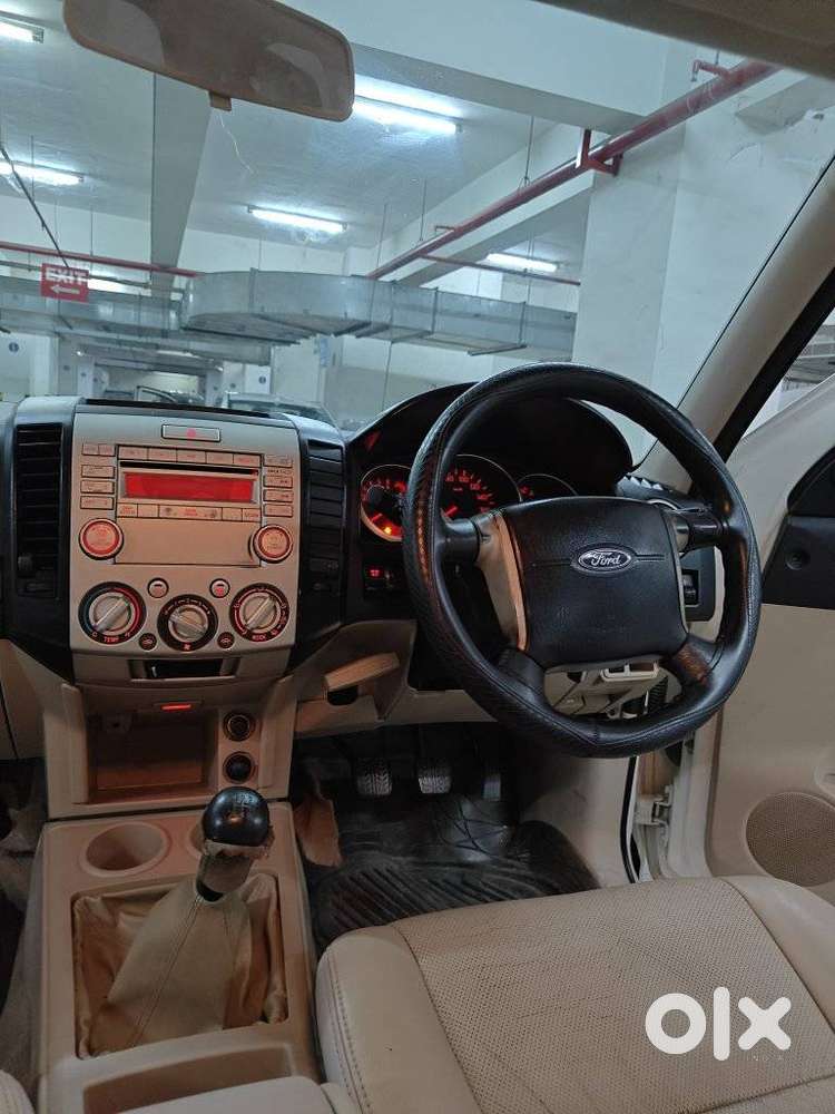 Ford Endeavour 2.5 4x2 Mt, 2012, Diesel