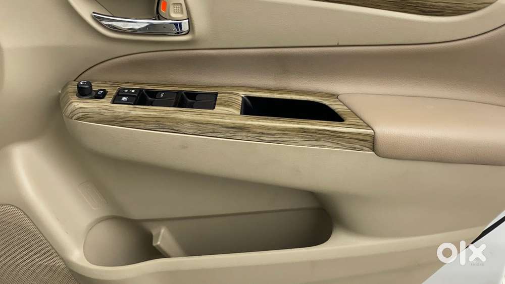 Maruti Suzuki Ciaz 1.5 Alpha Shvs Petrol, 2021, Petrol