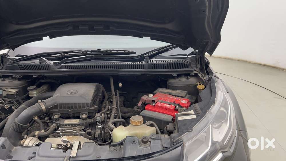 Tata Nexon 1.2 Revotron Xza Plus (o) Dual Tone, 2020, Petrol