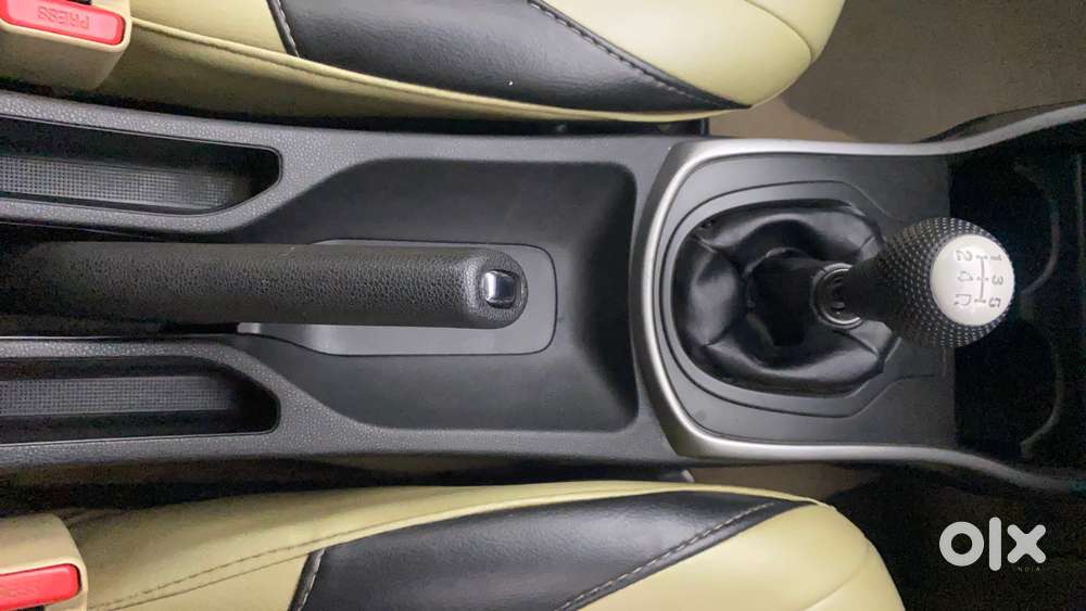 Honda City 2015-2017 I Vtec V, 2016, Petrol