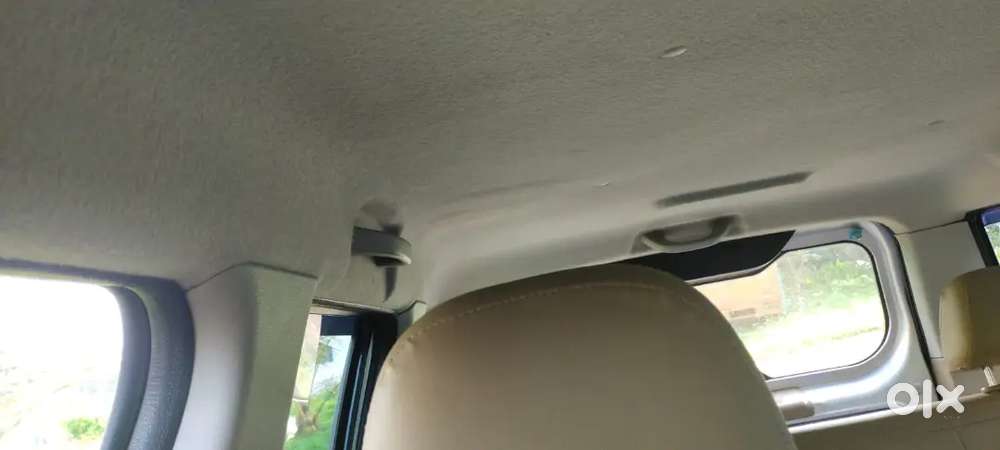 Tuv 300 T4+ 2016 Diesel