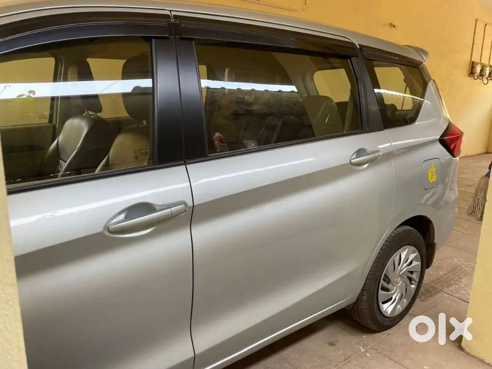 Maruti Suzuki Ertiga 2024 Petrol Well Maintained