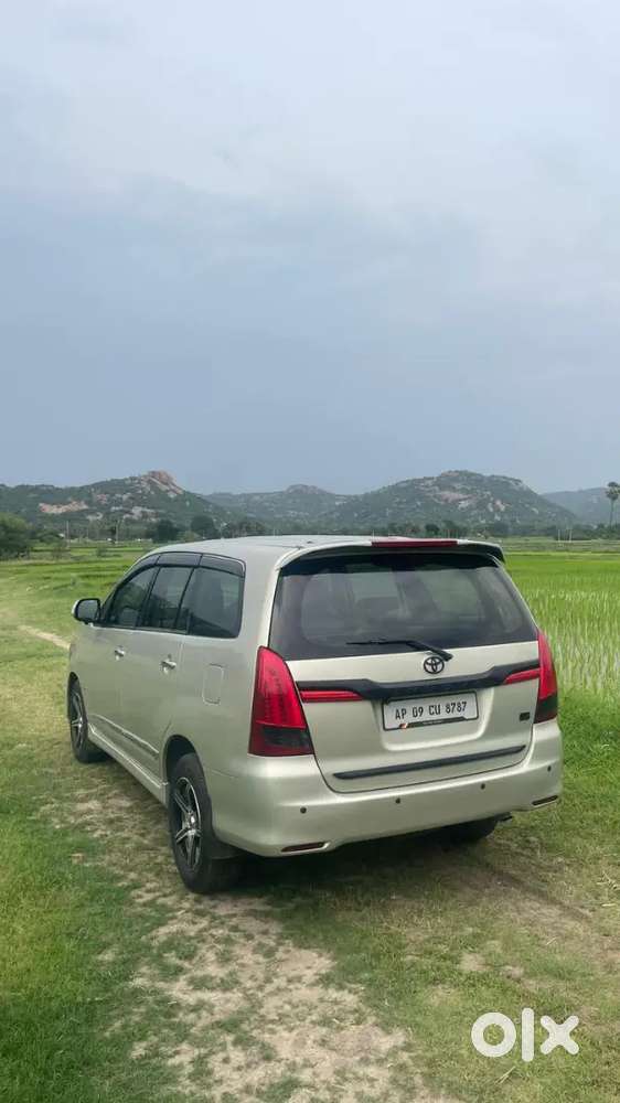 Toyota Innova Diesel 2014 Variant Vx 2014