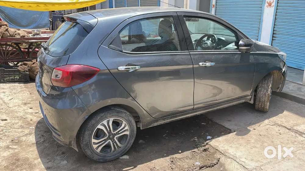 Tata Tiago Revotron Xz 2022 Petrol Manual