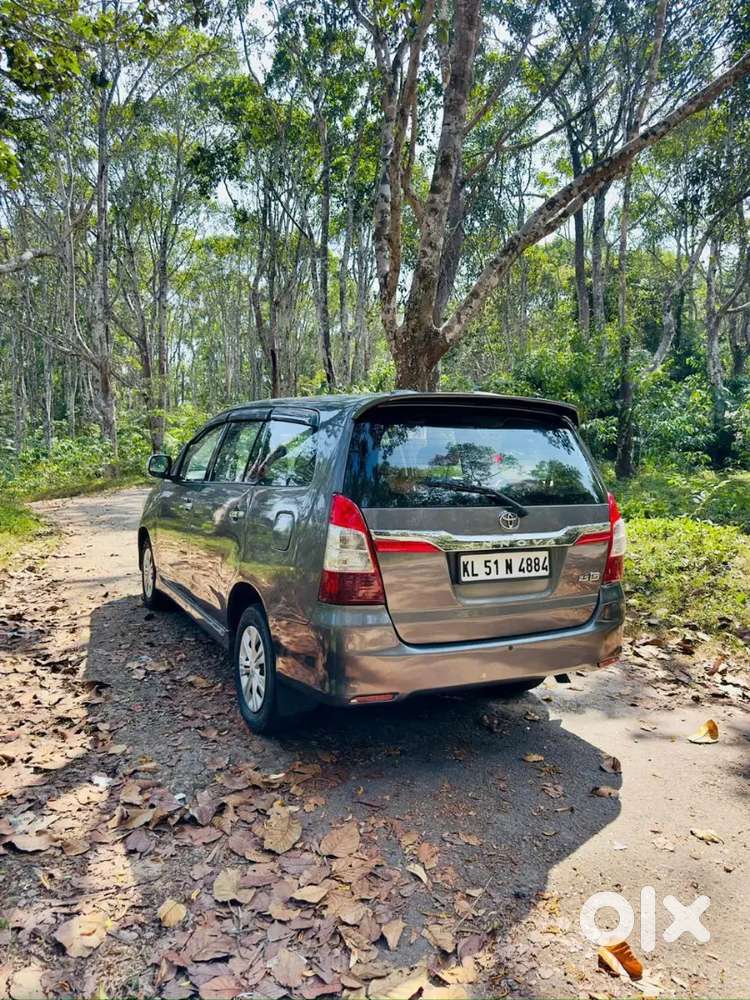 Toyota Innova For Sale Price Negotiable