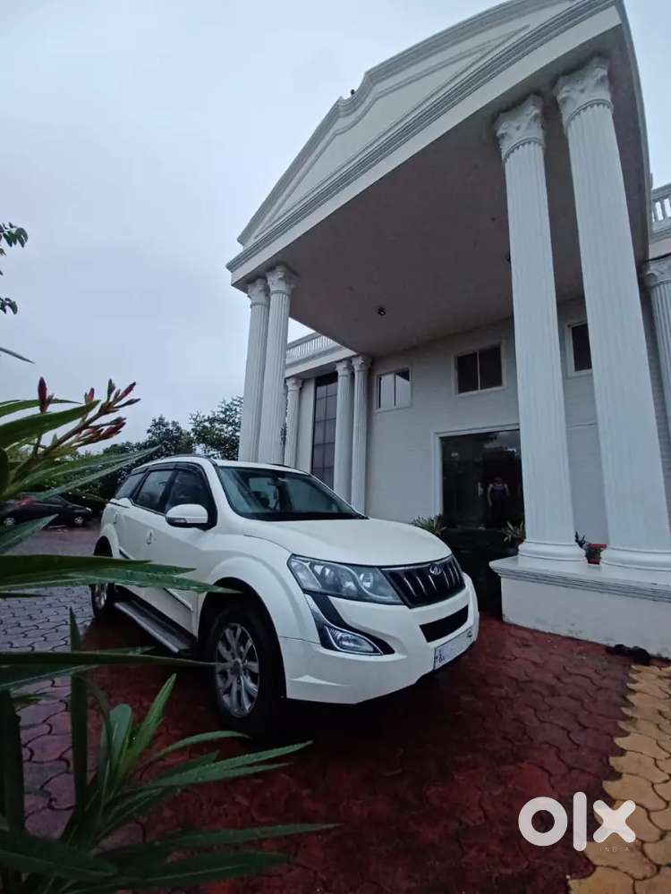 Mahindra Xuv500 W10 Top Model 2016