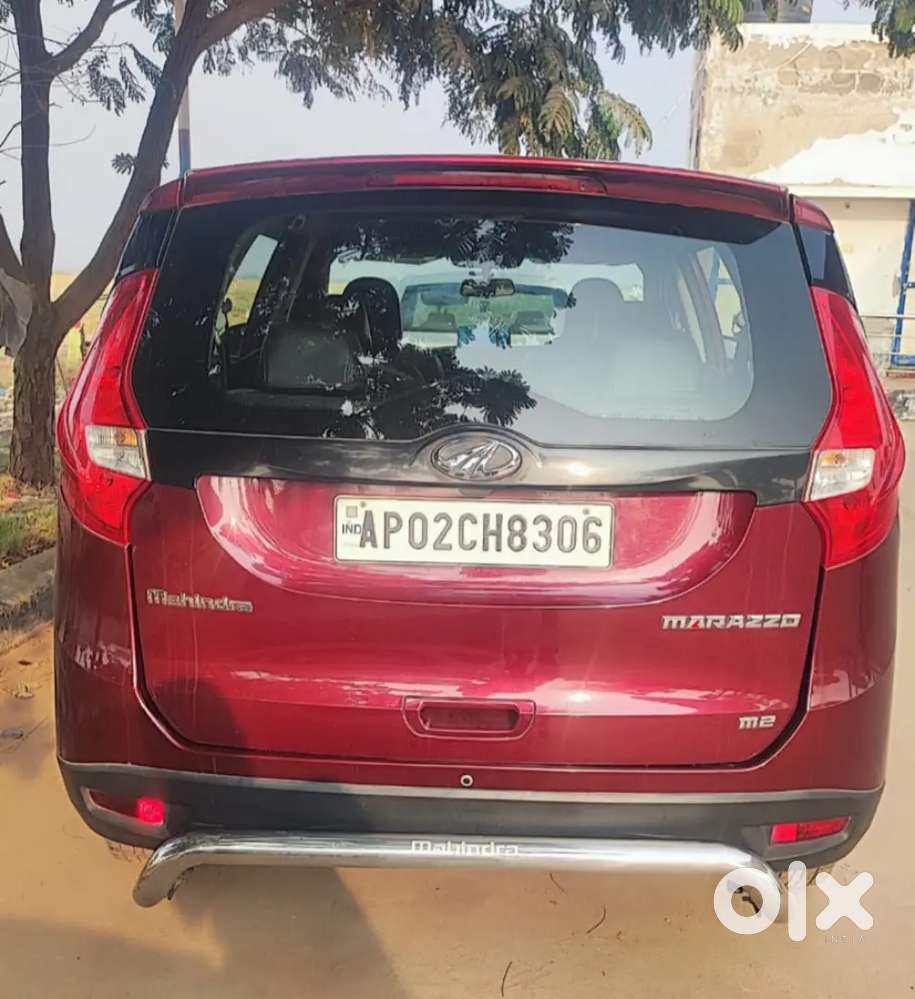 Mahindra Marazzo 2018