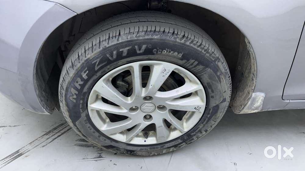 Maruti Suzuki Swift 1.3 Zxi, 2013, Petrol