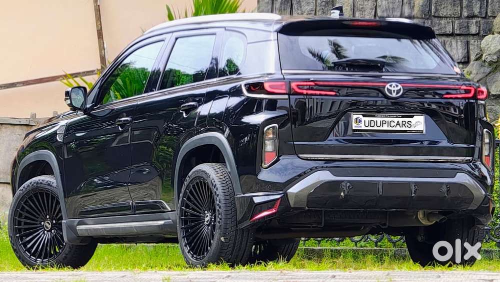 Toyota Urban Cruiser Hyryder 1.5 V Hybrid, 2025, Petrol