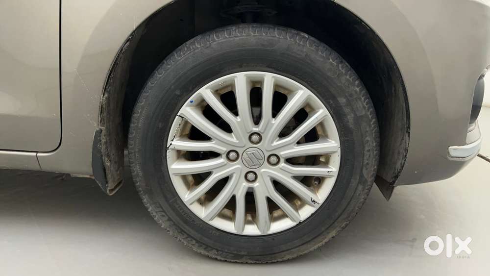 Maruti Suzuki Dzire 1.2 Zxi, 2018, Petrol