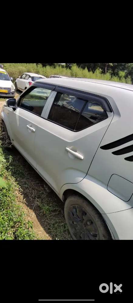 Maruti Suzuki Ignis 2023 Sigma Petrol Manual