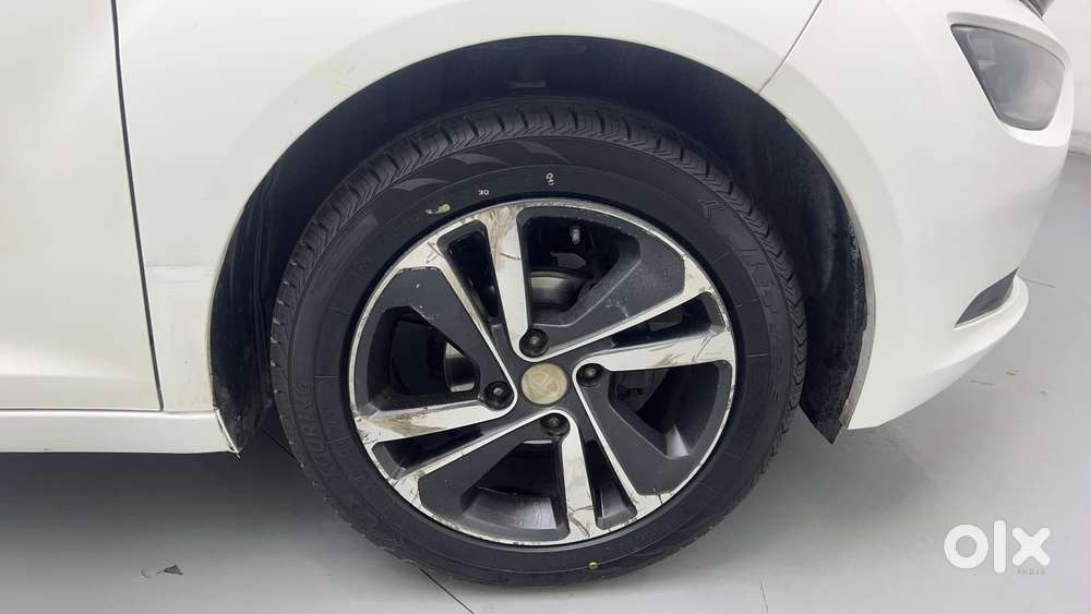 Tata Altroz 1.2 Xz Plus I-turbo, 2022, Petrol