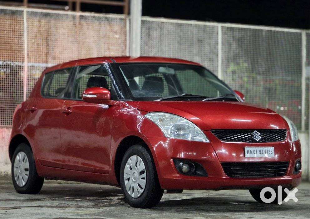 Maruti Suzuki Swift Vxi + Manual, 2011, Petrol