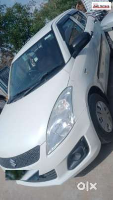 Maruti Suzuki Swift Lxi Optional-o, 2017, Petrol