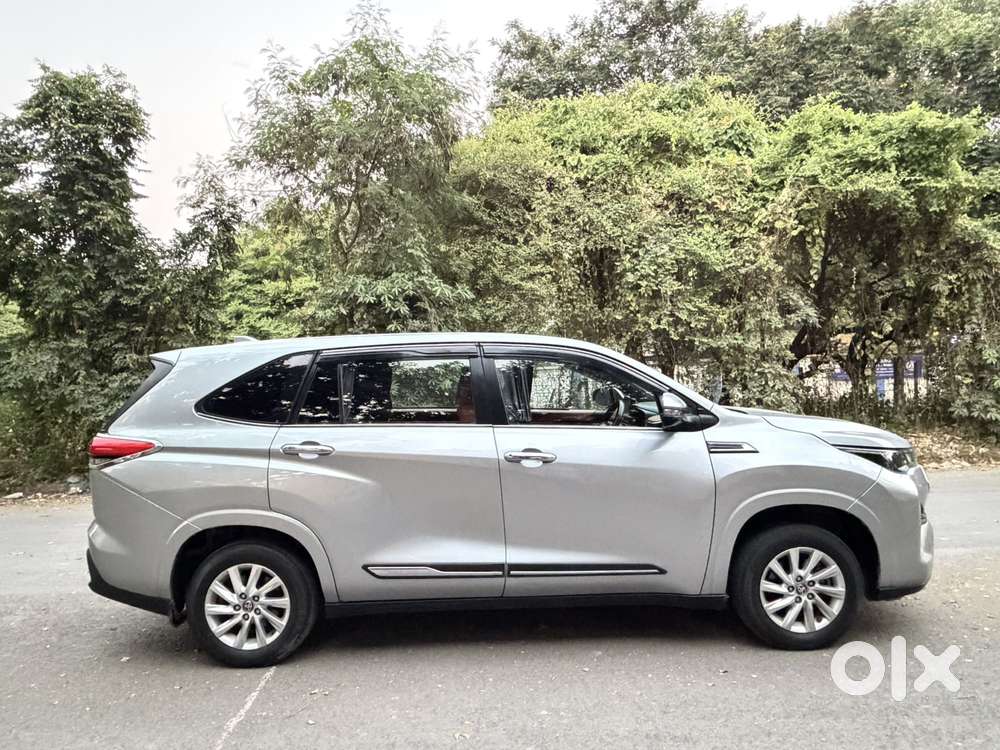 Toyota Innova Hycross 2.0 Gx 7 Str, 2023, Petrol