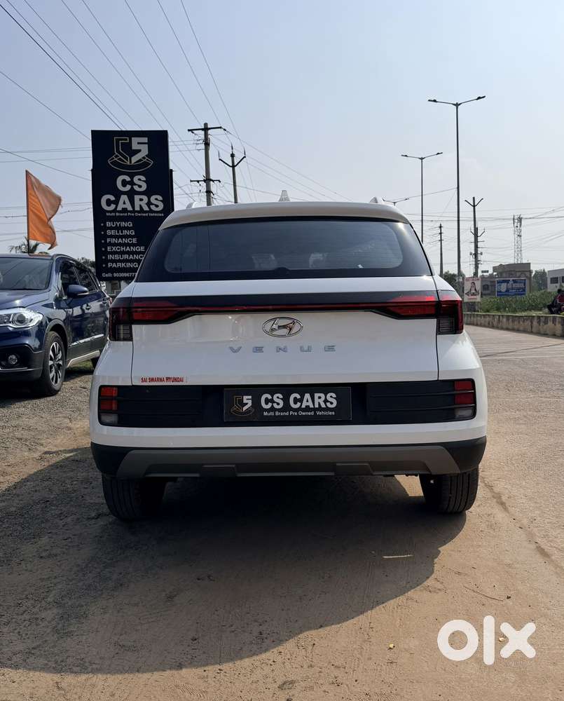 Hyundai Venue 1.2 S (o), 2025, Petrol