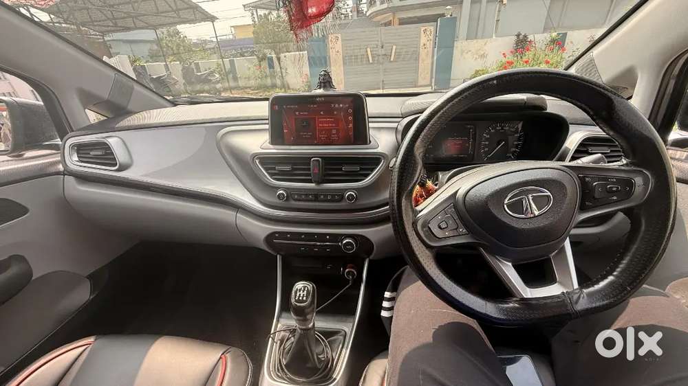 Tata Altroz 2021 Petrol Well Maintained