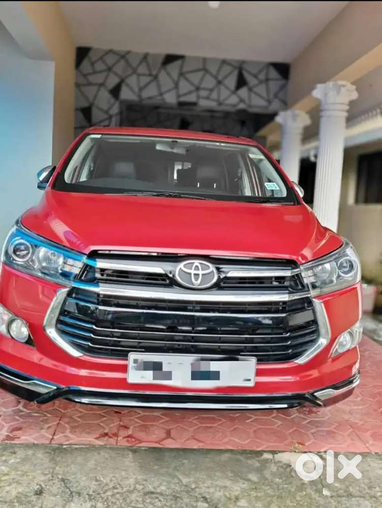 Toyota Innova Crysta 2017