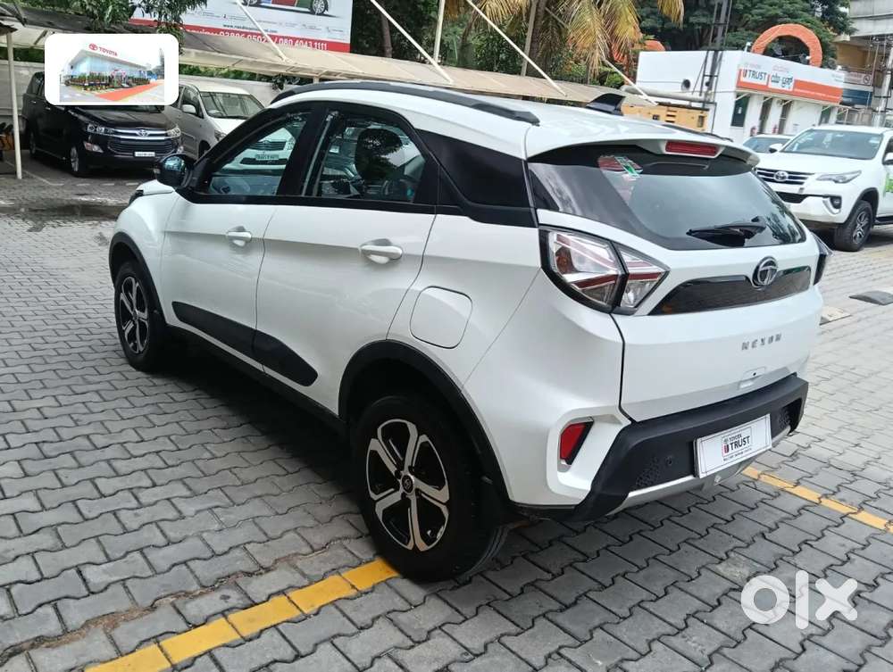 Tata Nexon 1.2 Revotron Xza Plus, 2022, Petrol