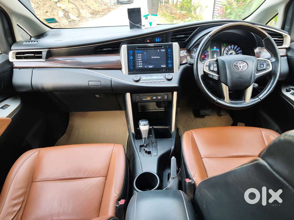 Toyota Innova Crysta 2.8 Z, 2017, Diesel