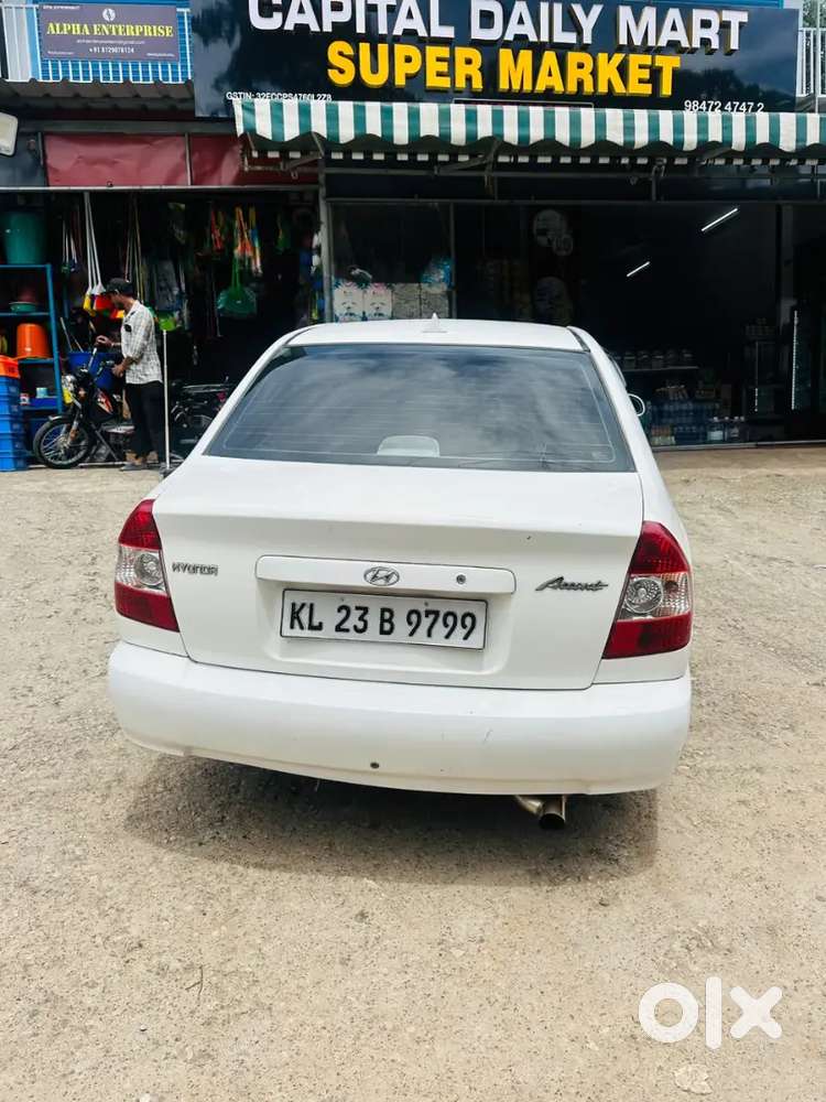 Hyundai Accent Gl 2010