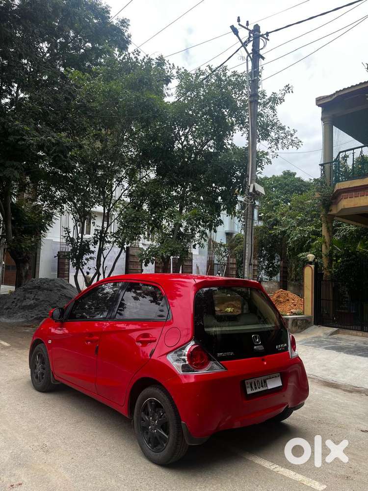Honda Brio V Mt, 2012, Petrol