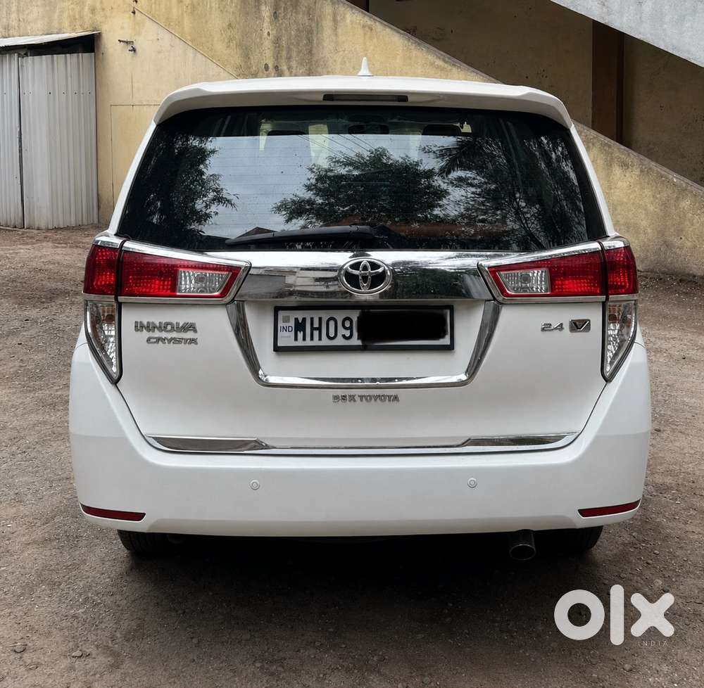 Toyota Innova Crysta 2017