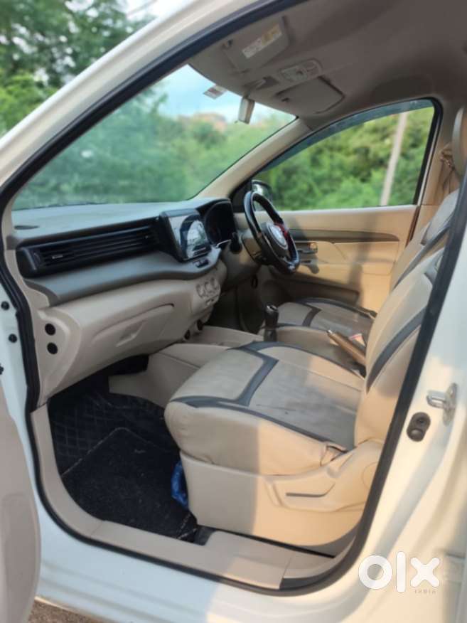 Maruti Suzuki Ertiga 1.5 Vxi, 2023, Petrol
