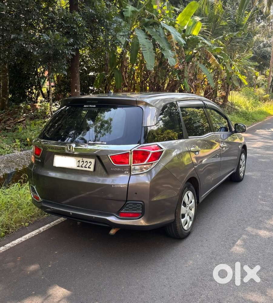 Honda Mobilio Diesel S Idtec 2015 Model Seven Seater
