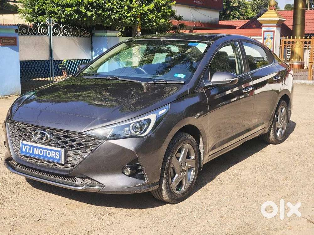 Hyundai Verna 1.5 Sx Petrol Mt, 2020, Petrol