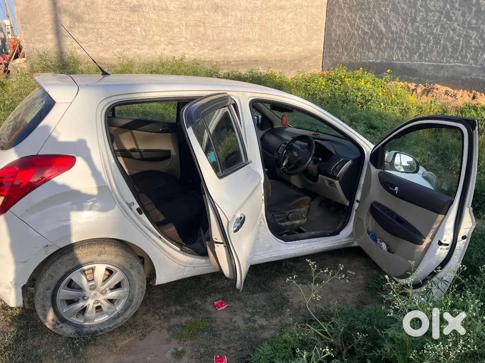 Hyundai I20 Asta 2013 Year