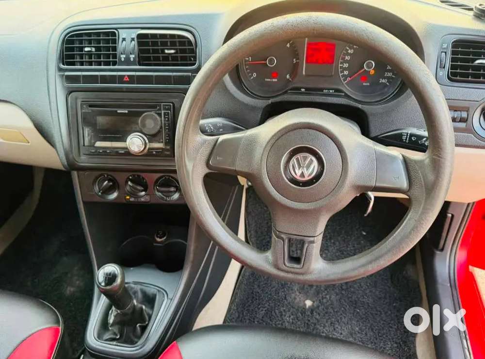 Volkswagen Polo 2012 Diesel 95000 Km Driven