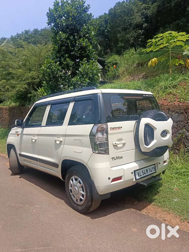 Mahindra Tuv 300 Plus 2019