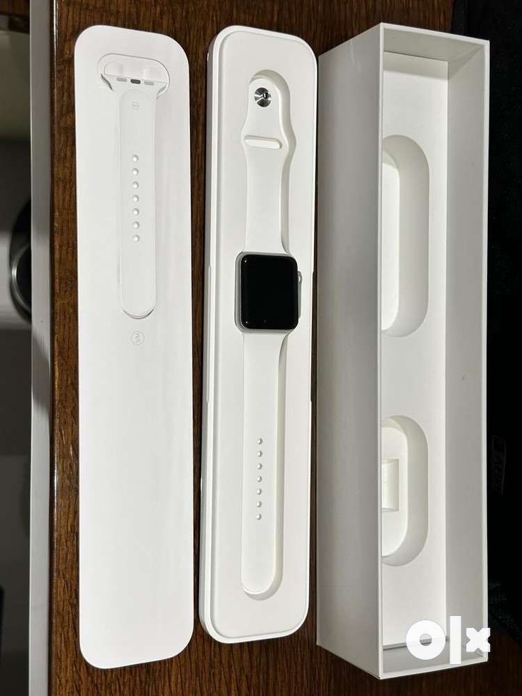 Apple watch hot sale 42mm white