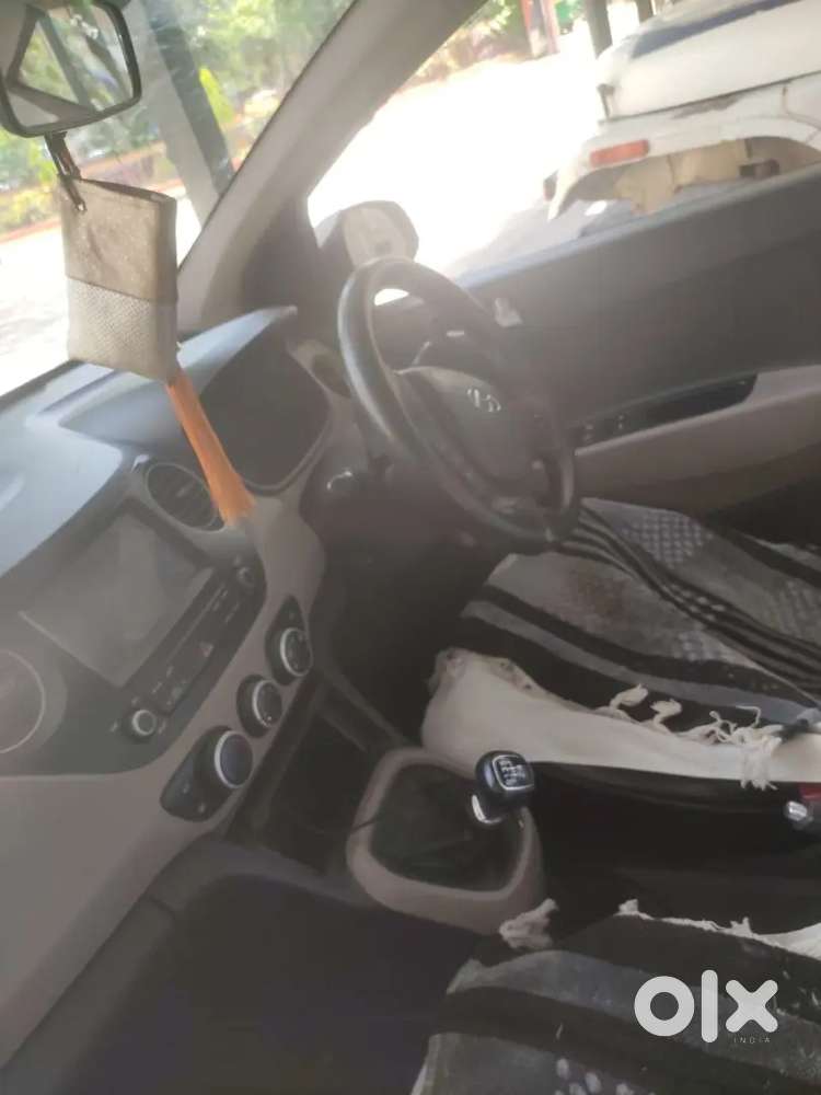 Hyundai Xcent 2017